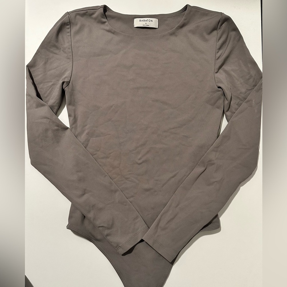 Aritzia Babaton Contour Crew Longsleeve Bodysuit